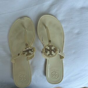 Tory Burch Women's Cream Jelly Sandals Sz 7